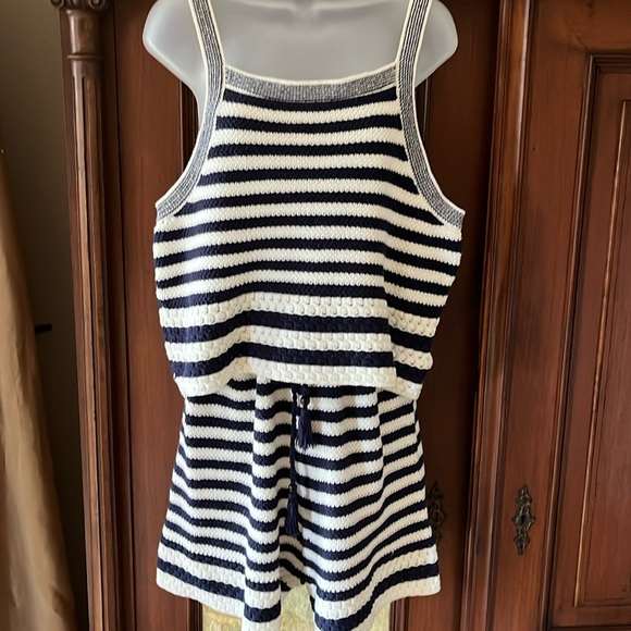 House of Harlow Blue & Cream Knit 2 Pc. set - Picture 2 of 6